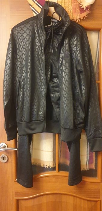 Dres Adidas monogamia orginals