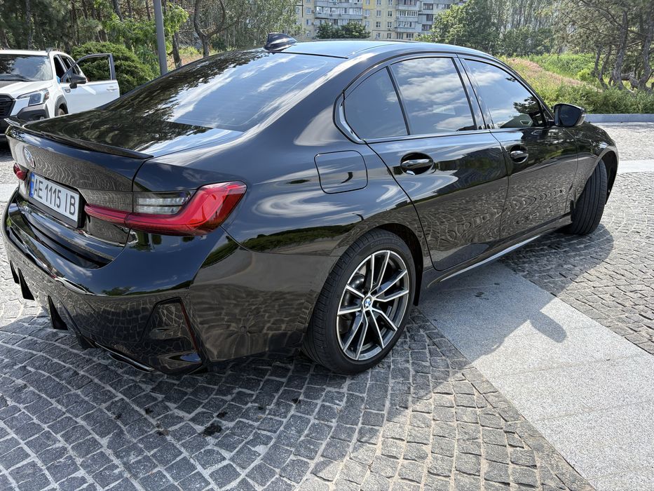 BMW 3 Series 2019 VIN 3MW5R7J02L8B23132 фото оголошення 6 з 24