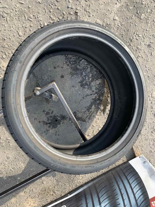 Шини 245/35 R19 пара Bridgestone літо, 5,8мм,