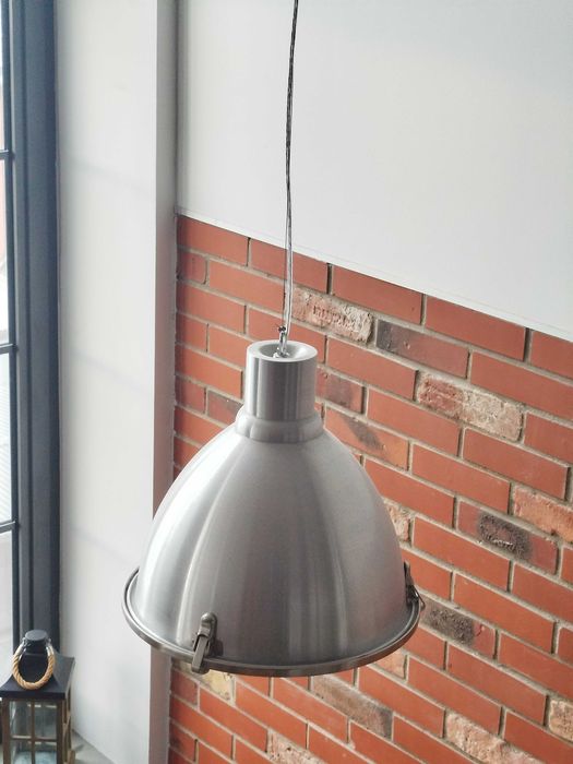Lampy srebrne wiszące dwie szt.