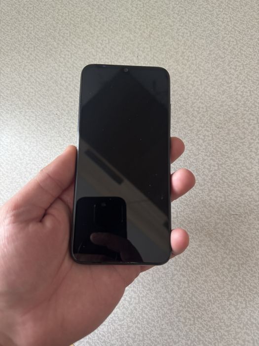 Продам xiaoma mi a3 4/64