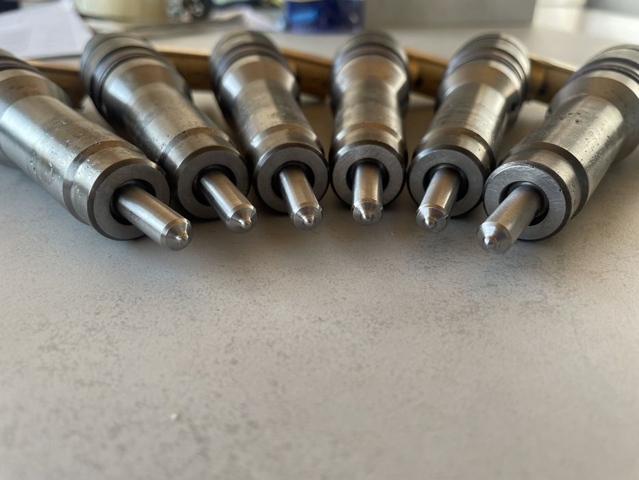 Форсунки смарт інжектори форсунки даф 105 CF85 1725282 1820820 1905002