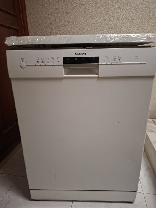 Máquina de lavar loiça usada