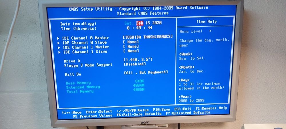 Motherboard Gigabyte GA-G31M-ES2L, Socket 775 + Processador
