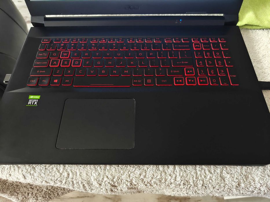 Acer Nitro 5 AN517 54-57JL