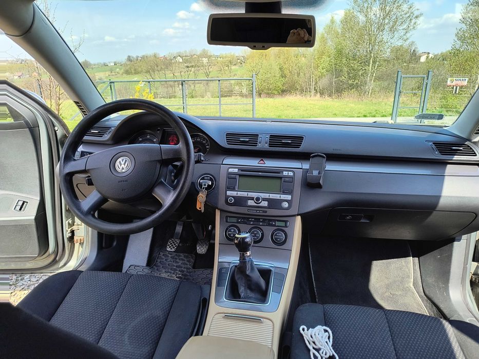 Sprzedam Volkswagen Passat B6 2.0 TDI Common Rai