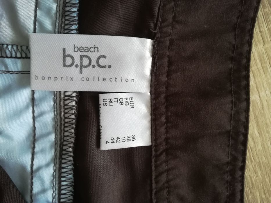 Spodenki w paski z Bon prix