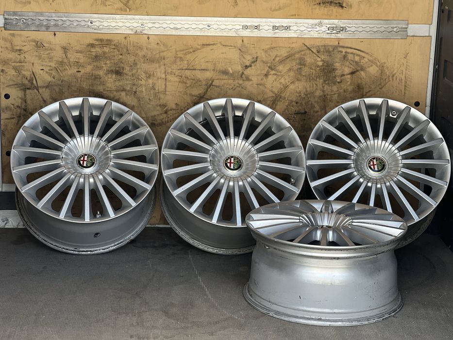 Диски 5 98 R17 147  Alfa Romeo  156 164 75 Q4 GT GTV RZ Spider SZ 4C