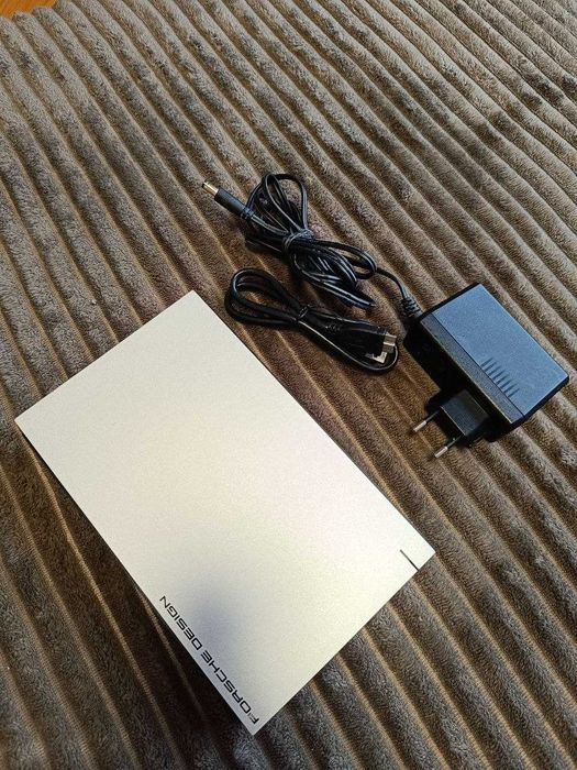 Dysk zewnętrzny LaCie Porsche Design 6TB Stan bardzo dobry + SMART
