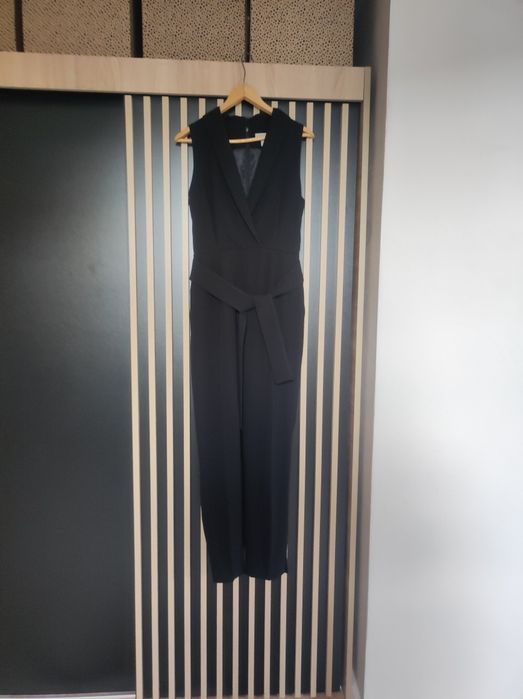 Czarny elegancki kombinezon