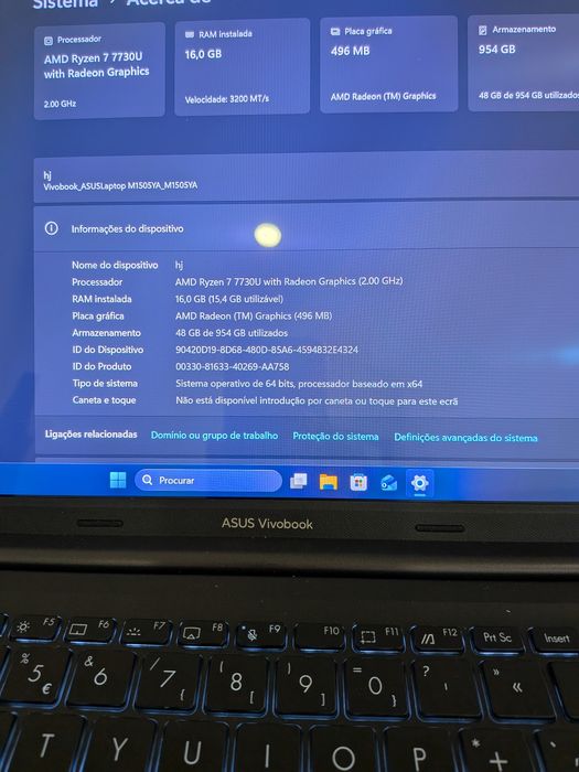 Portátil Asus VivoBook 15 OLED 15.6" M1505YA-R77BOHDPS2 Indie Black
