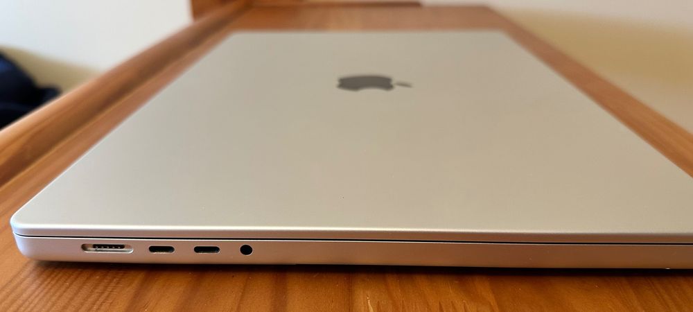 MacBook Pro M1 Pro 512GB - 16GB RAM 2021 16 polegadas462488384843304962