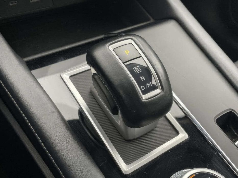 Mitsubishi Outlander Black Edition S-AWC      2023