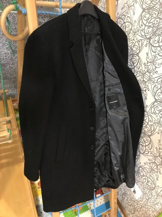 Jack Jones пальто чоловіче нове, L