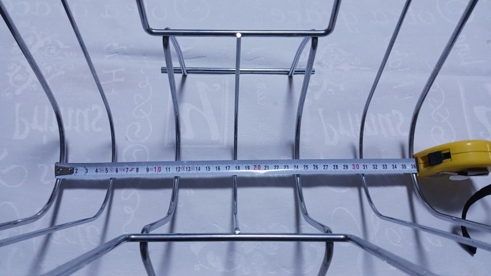 Porta revistas em metal