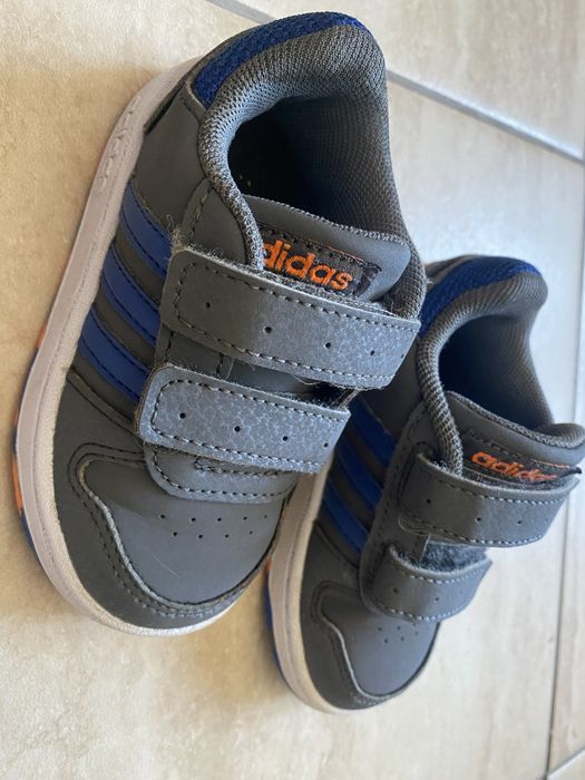 Adidasy dziecięce