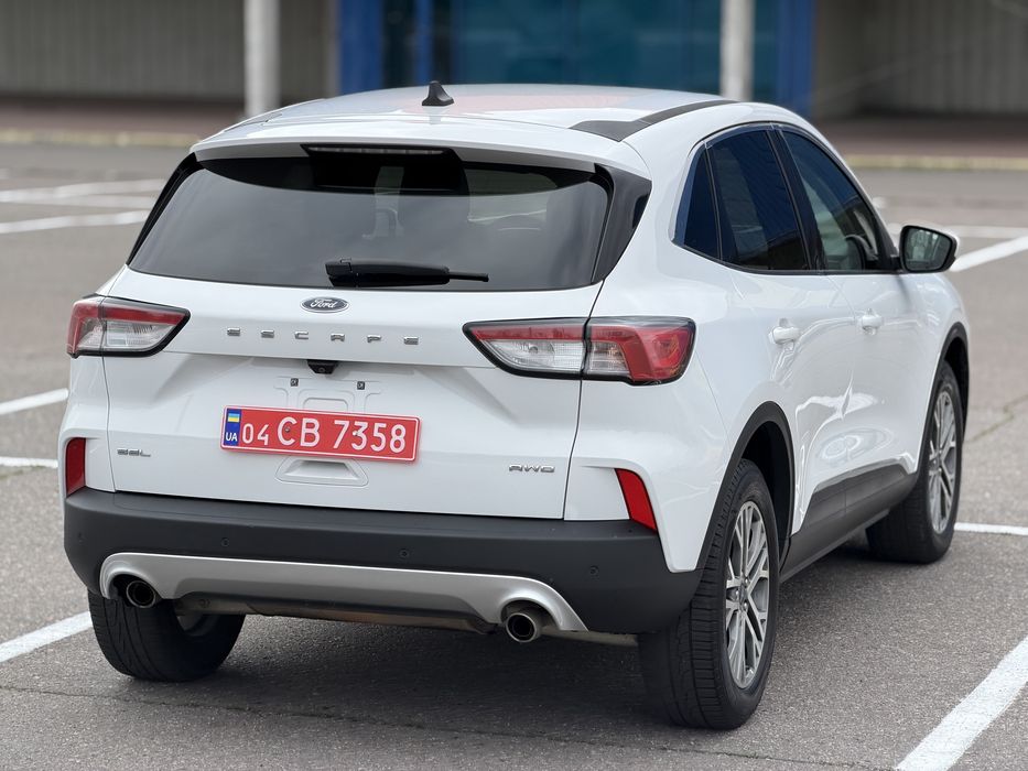 Ford Escape 2022 рік 2.0 в ідеальному стані