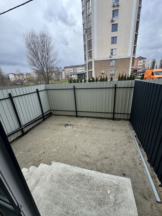 Крюківщина продаж ЖК Аура центр однокімнатноі квартири з двориком
