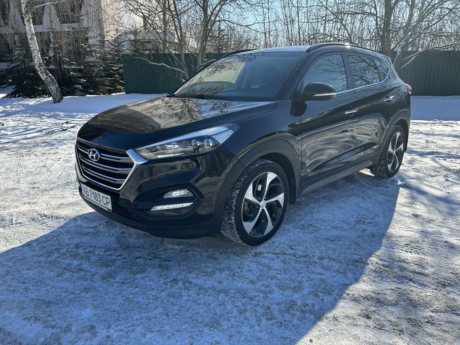 Офіційне авто ,максимальна комплектація