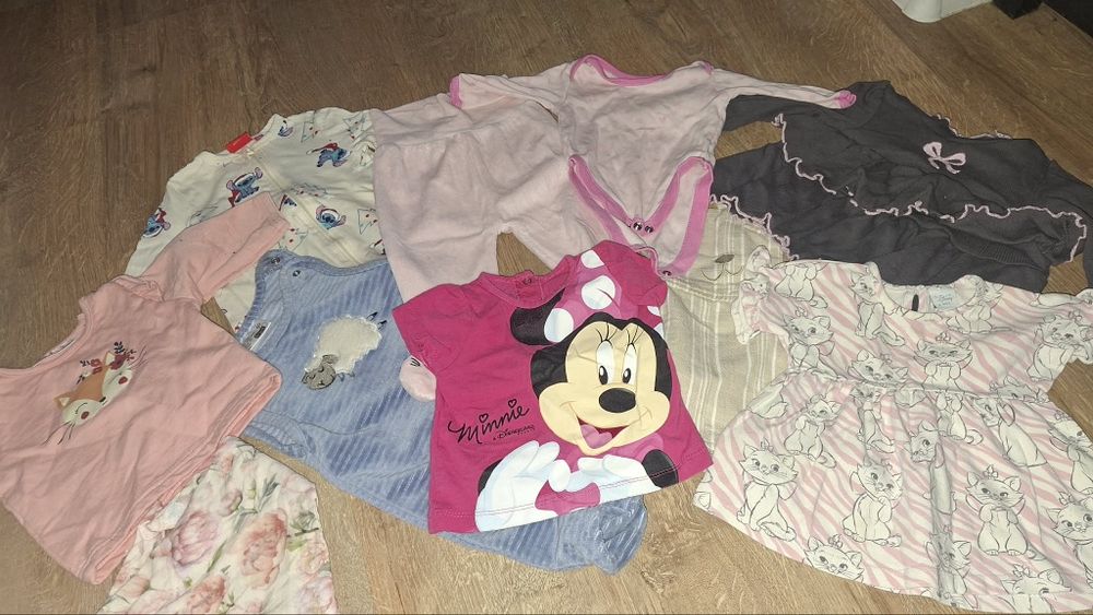 Paka ubranek  od 56 do 74 dla dziewczynki markowe np hm /sinsay /