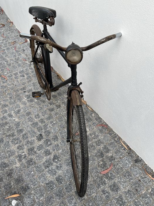 Bicileta antiga para restauro/peças