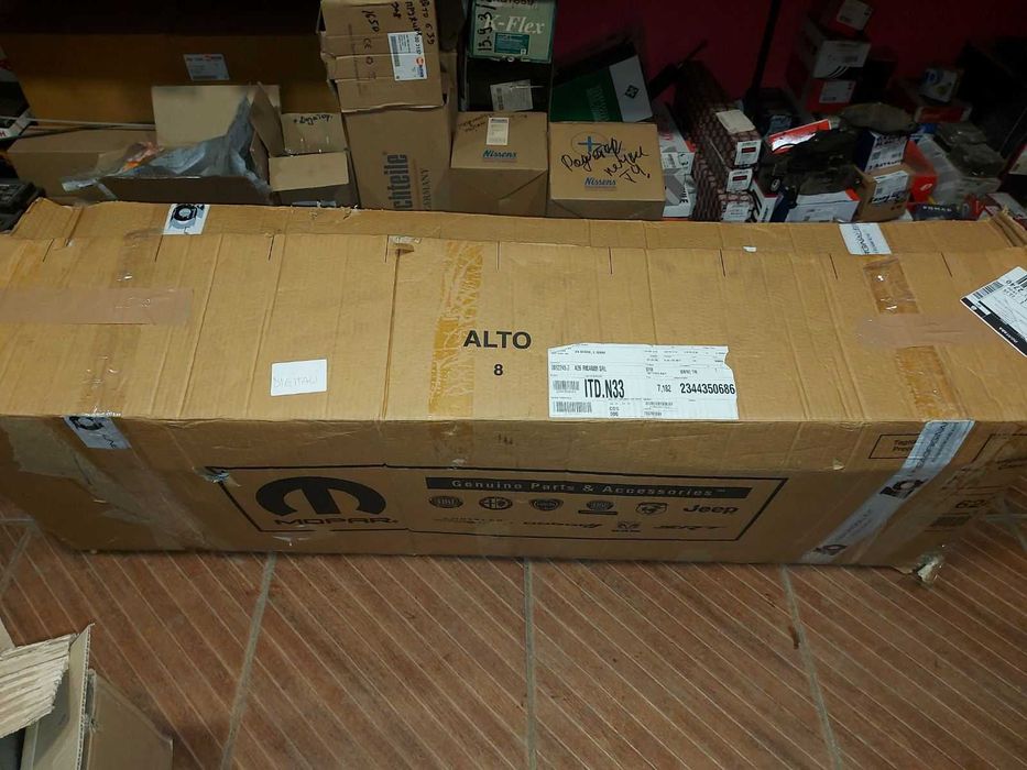 Решітка  джип ренегат. Jeep Renegade