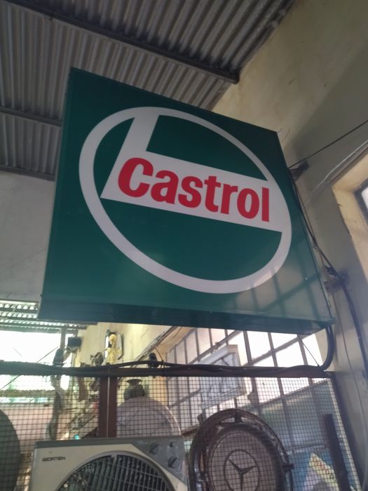 Castrol - Publicidade Luminosa original
