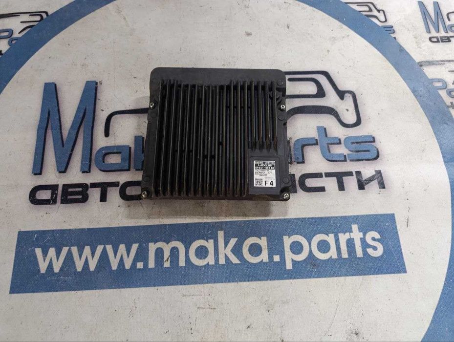 Блок управления двигателем ЭБУ Lexus RX450h 2015-2022г  89661-0EF40