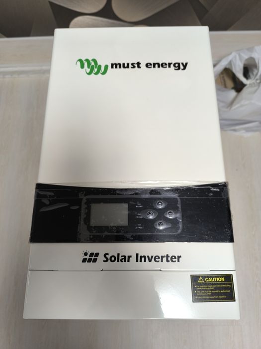 Гібридний інвертор MUST MP19-5248PLUS, 5200W, 48V