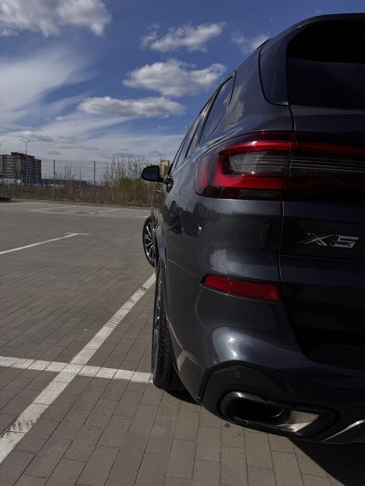 BMW X5 G05  2021