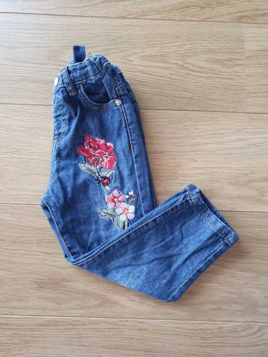 Calças ganga bordadas 18/24m