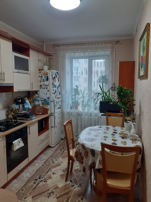 Продам 2х комн ЗАЗ.  55м2 \АВТОНОМКА\