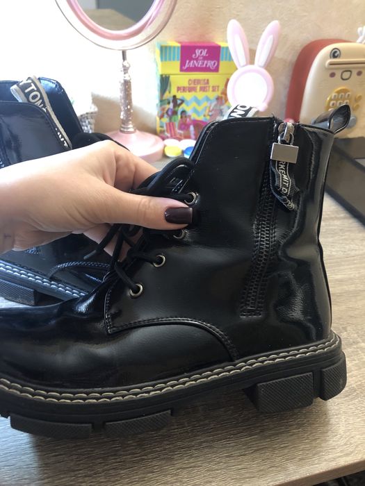 Демі ботинки черевики для дівчинки 23см