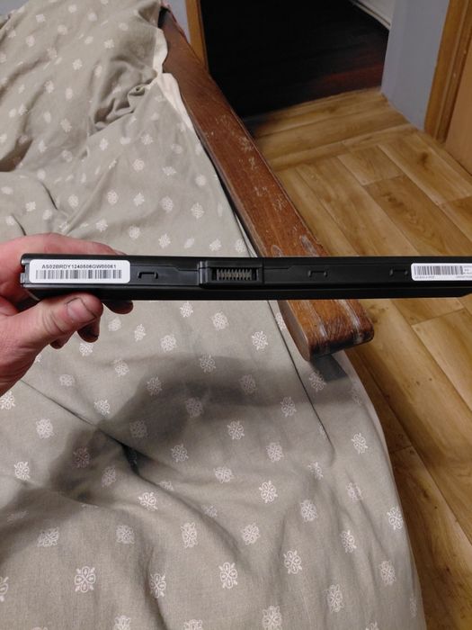 Sprzedam baterie do laptopa