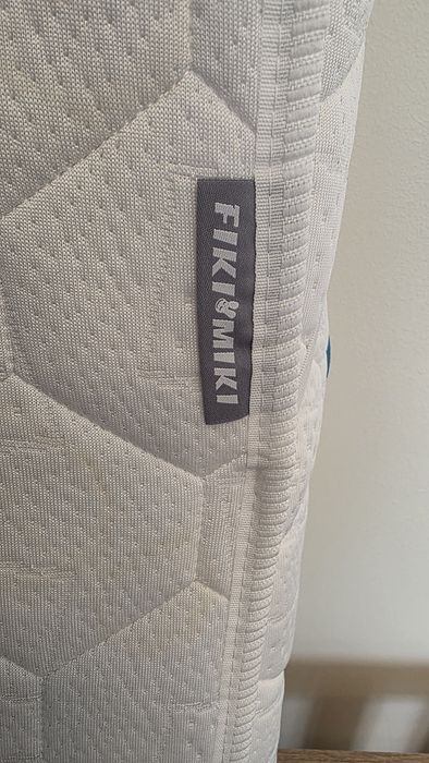 Materac do łóżeczka plus pikrowiec