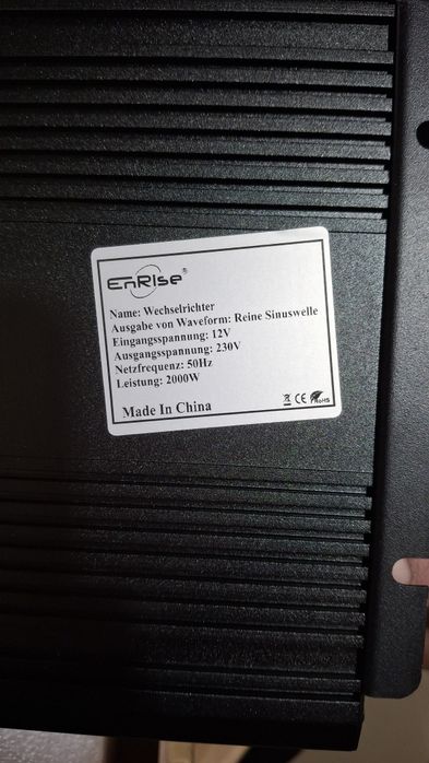 Перетворювач напруги EnRise 2000W, інвертор з пультом керування