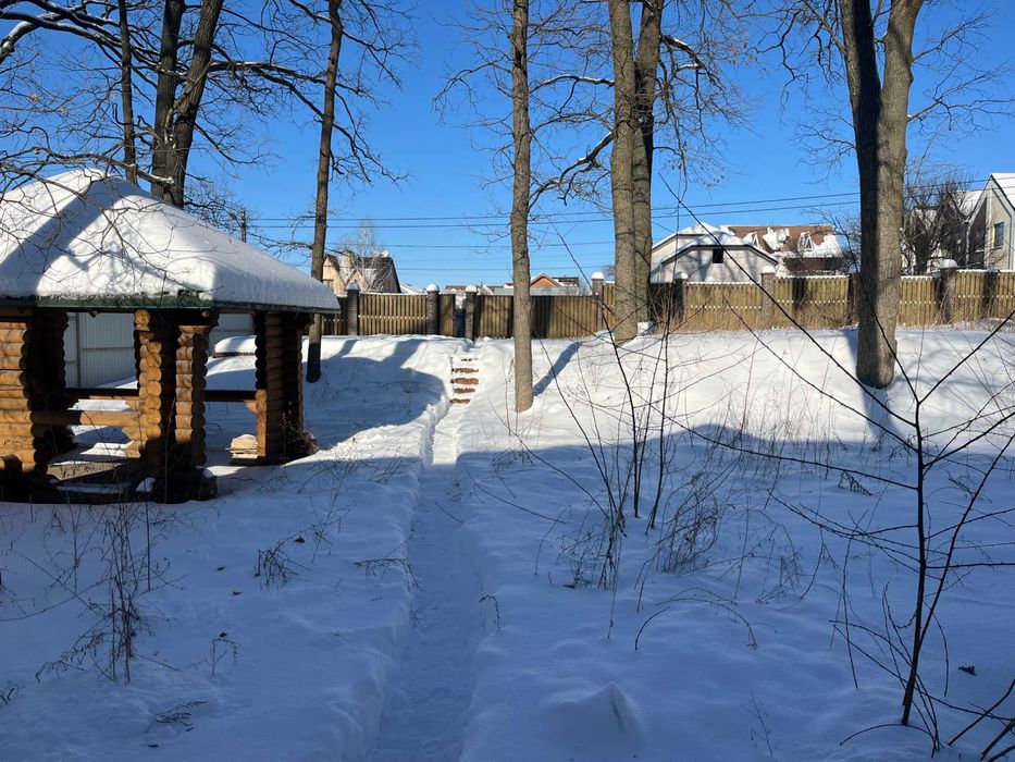 Продаж будинку по ціні ділянки Буча.