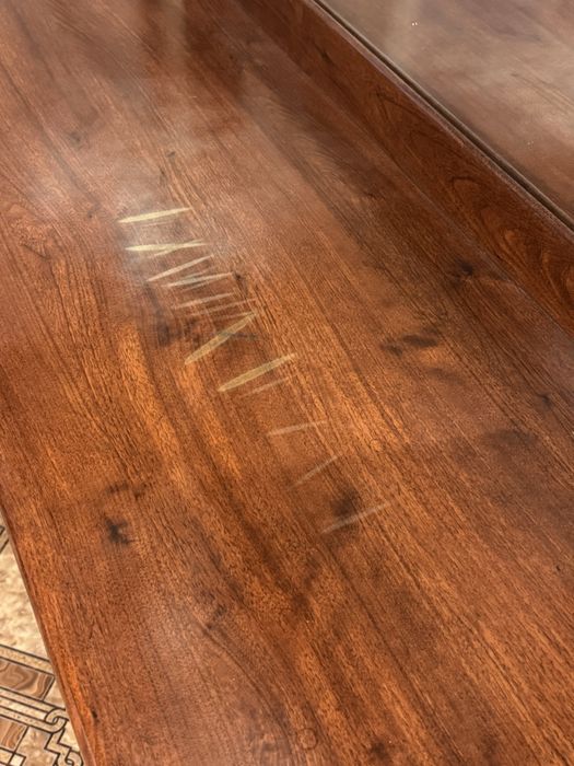 Комод с зеркалом