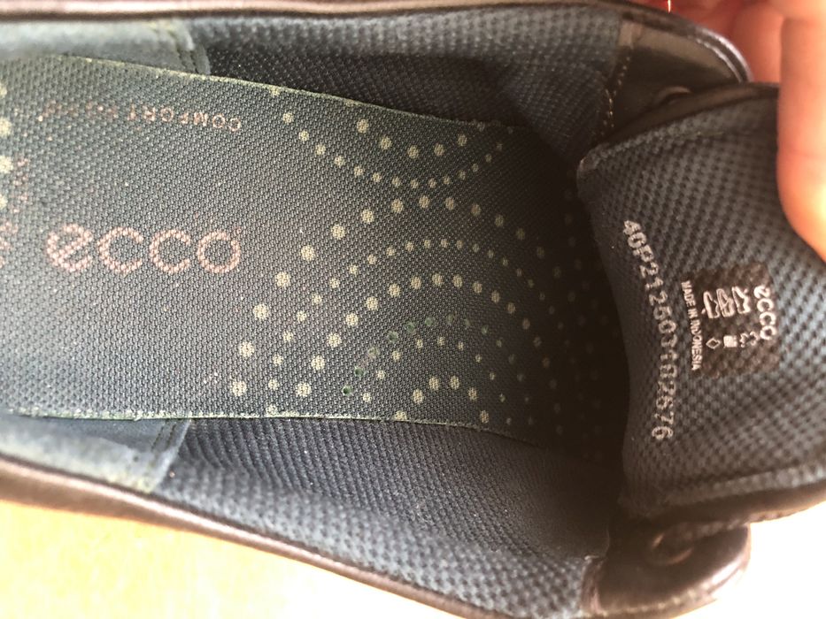 Buty ECCO r. 40 skóra naturalna (342)