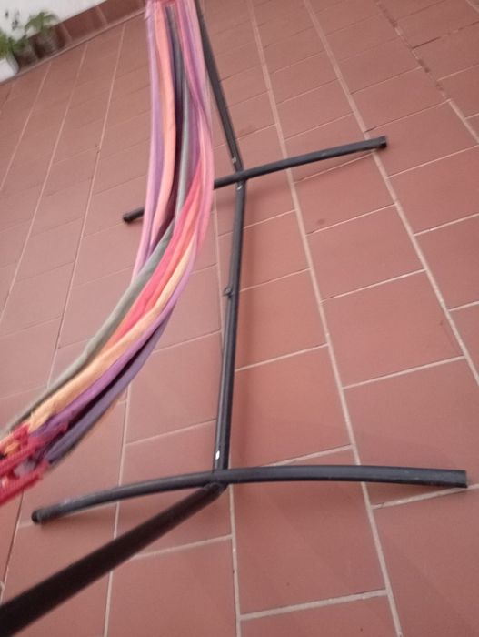 Vendo esta espreguiçadeira em bom estado