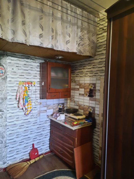 Продам комнату гостинного типа