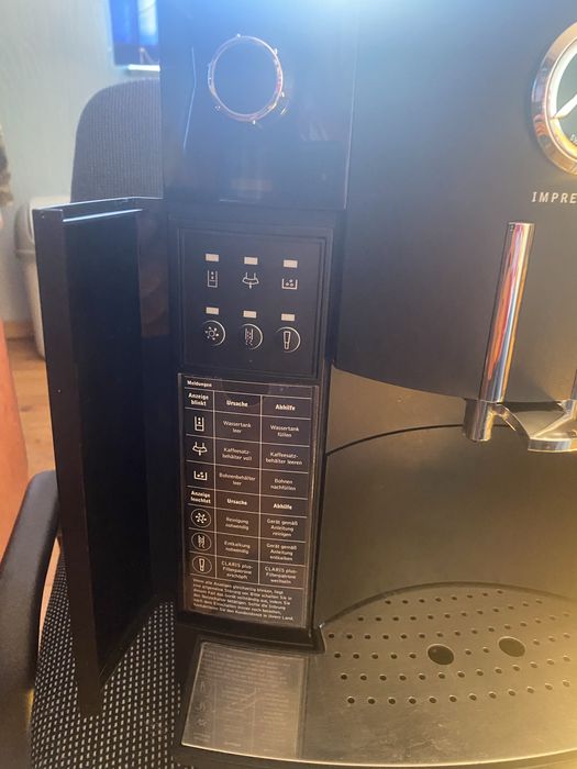Кавоварка jura impessa c5