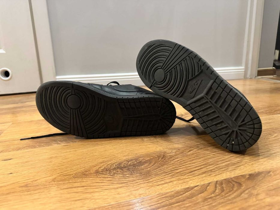 AIR JORDAN 1 LOW all black r 44