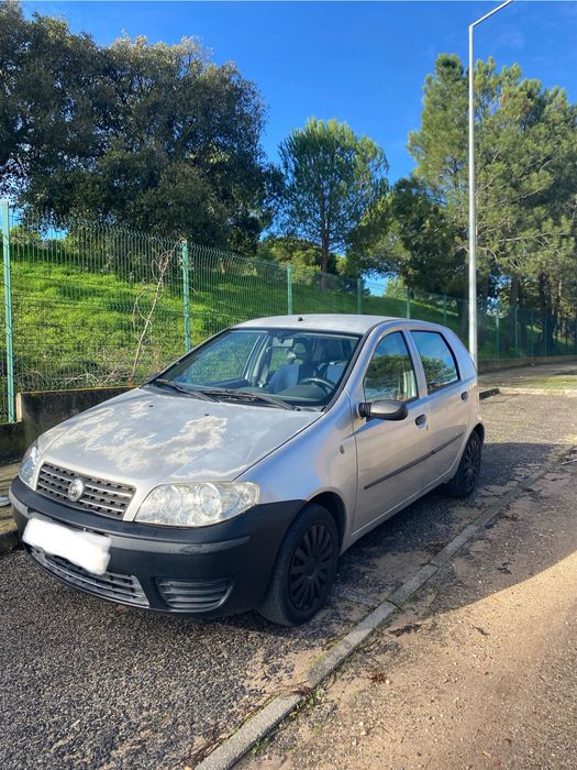 Carro Fiat punto 8v