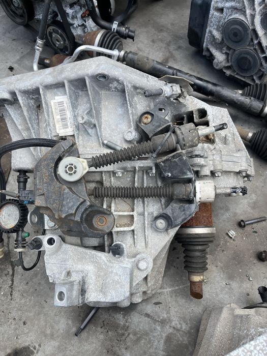 Skrzynia biegów  1.2 tce Tl4072 renault scenic IIIkompletna demontaż