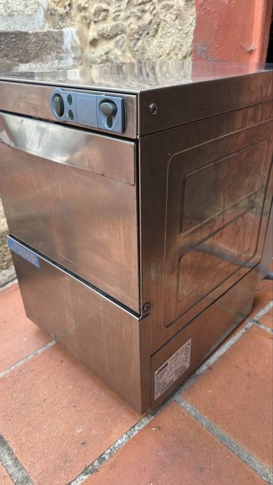 Maquina de Lavar Loiça/Copos