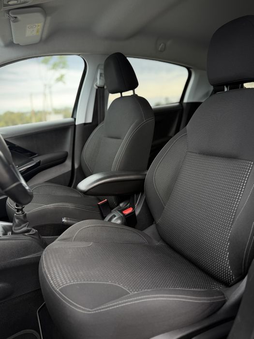 Peugeot 208 1.2 Turbo