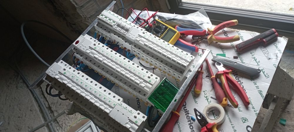 Serviços elétricos