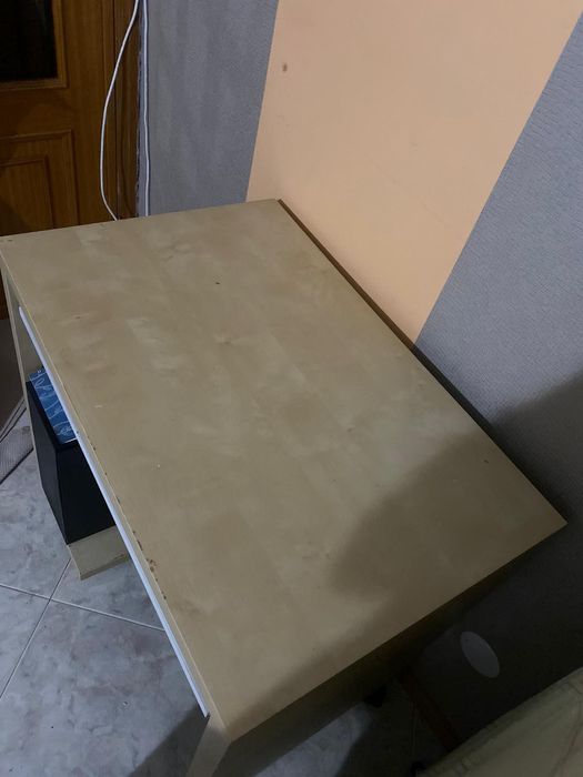 Light Brown Secretary Desk with Storage Compartments and Drawer64552975364865123