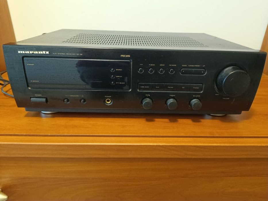 Marantz sr38 amplituner